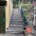Casa Della Elli